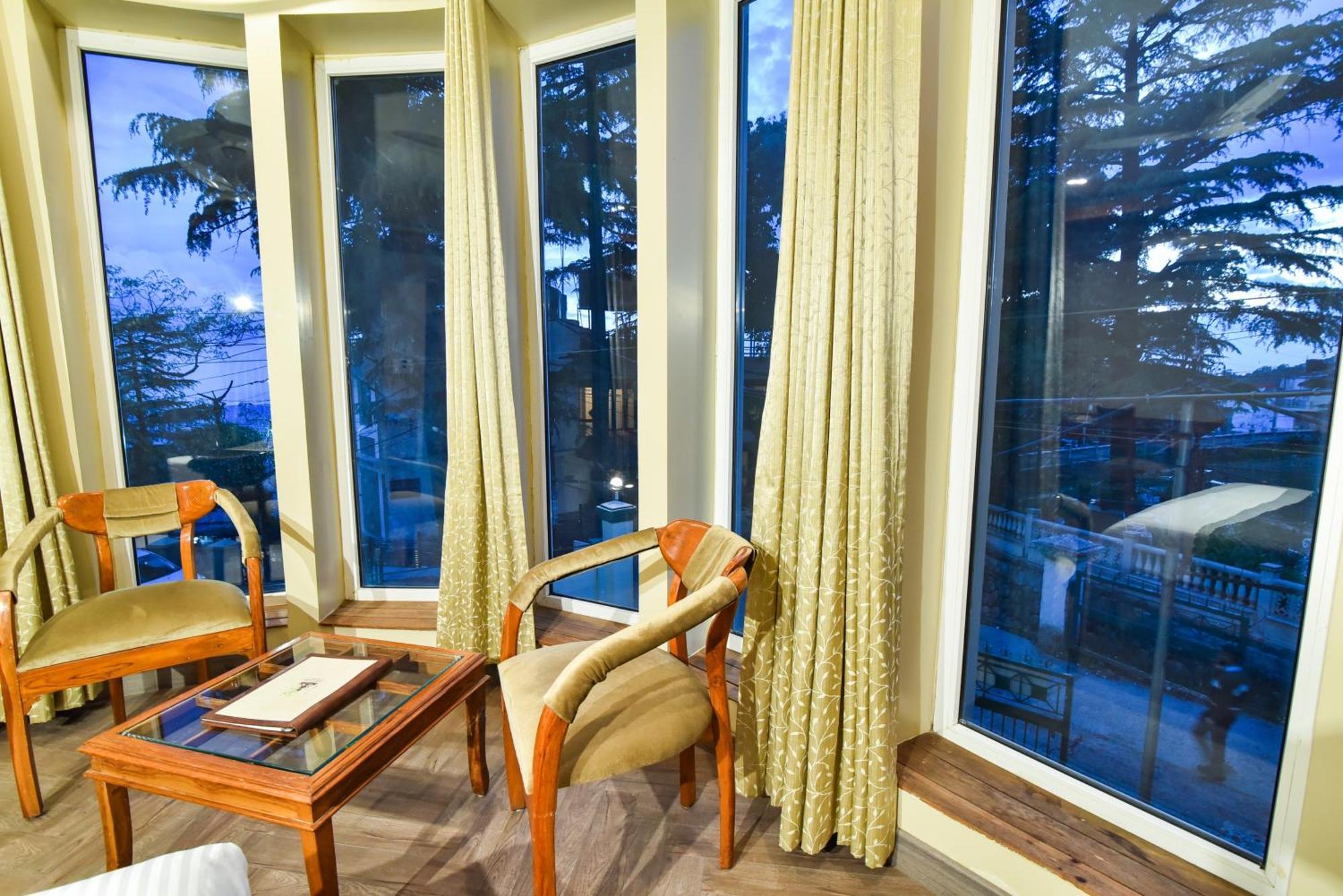 D'S Casa- A Unique Spanish Boutique House МакЛеод Ганж Екстериор снимка